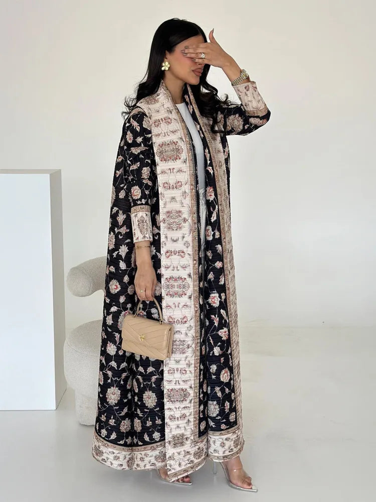 Large-size Luxury and Dignified Miyake Pleated Floral Abaya Trench Coat, Ramadan Clothing for Middle Eastern Women in Dubai