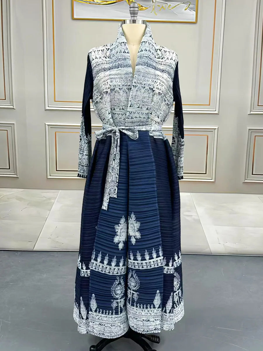 Large-size Luxury and Dignified Miyake Pleated Floral Abaya Trench Coat, Ramadan Clothing for Middle Eastern Women in Dubai