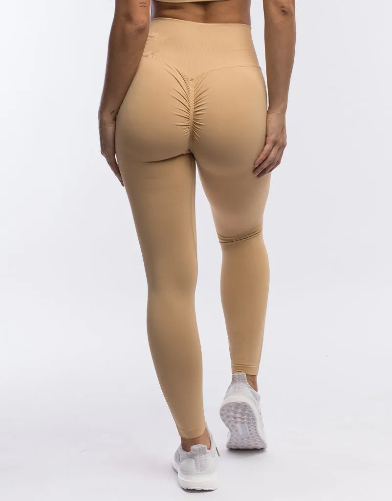 EU Size Hollow Custom Yoga Sets Gym Sets Clothing Woman's Seamless Workout Sets Fitness Clothing