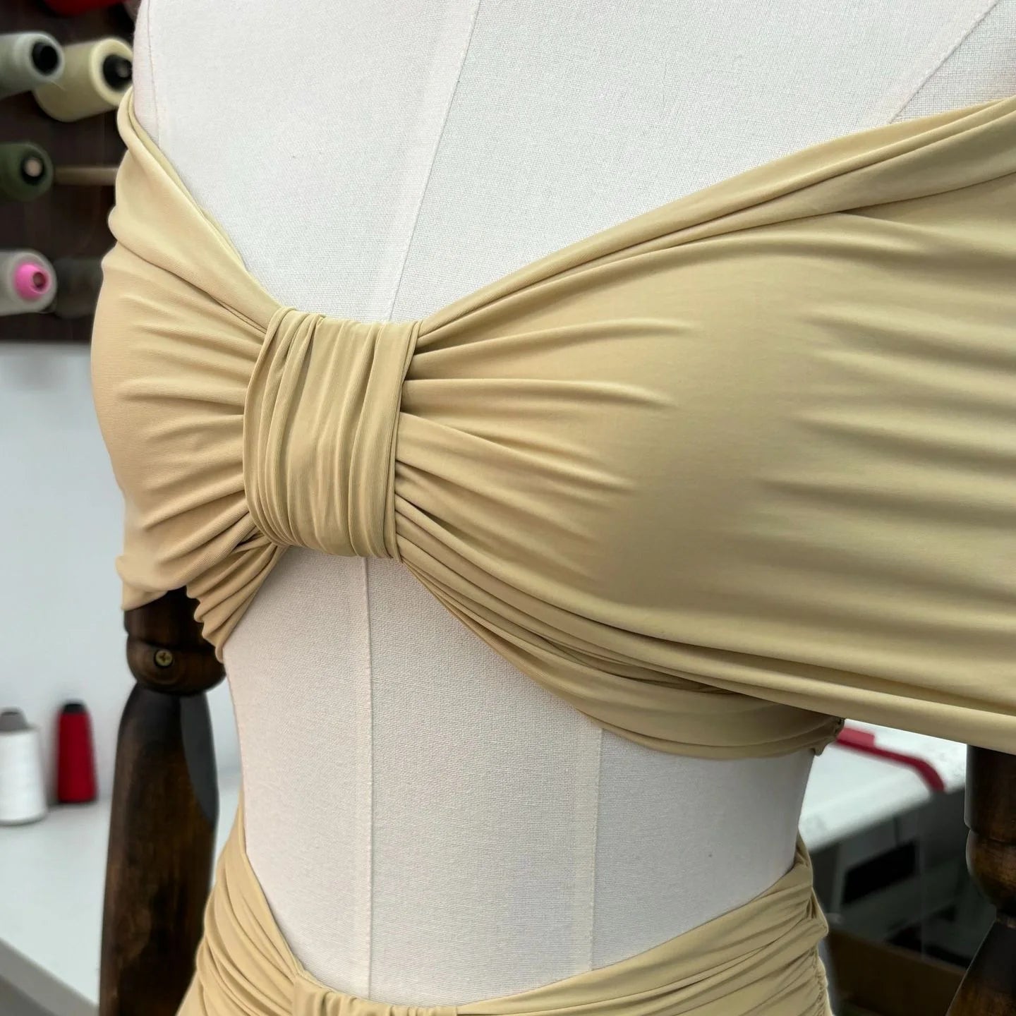Cross-Border Winter Sexy Strapless Short Crop Top & Loose Fit Low-Waist Solid Long Skirt Set Spliced Design Women's Clothing