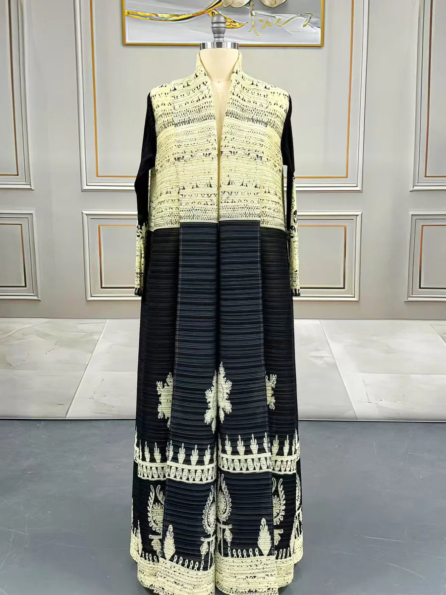 Large-size Luxury and Dignified Miyake Pleated Floral Abaya Trench Coat, Ramadan Clothing for Middle Eastern Women in Dubai
