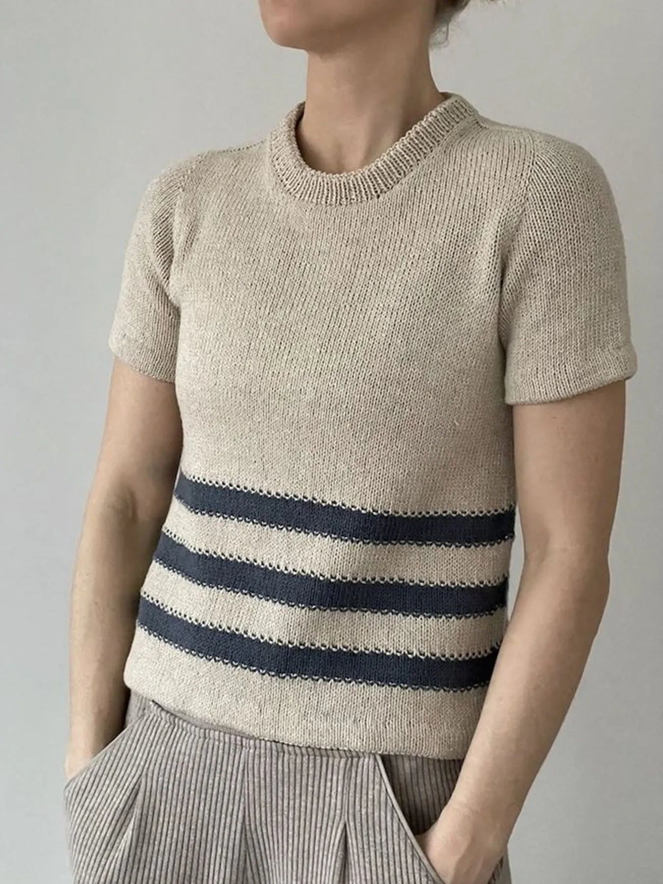 Women's Clothing - New Fashionable Casual Round Neck Intercolor Contrast Stripe Knitted Short Sleeve Gift